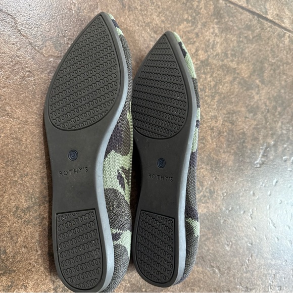 Rothy’s  The Point Camo Pointed Toe Ballet Flat Size US 8.5 - Runs Small - Picture 5 of 8